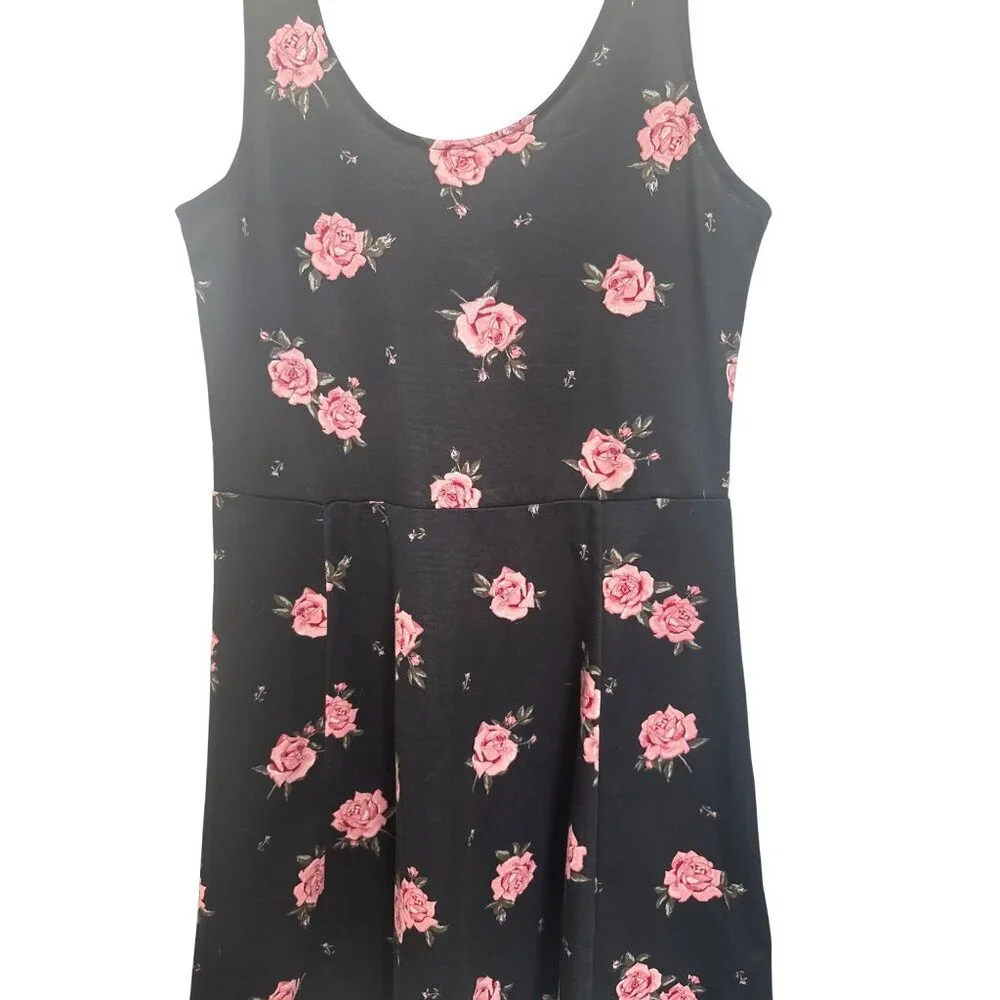 H&M Divided this sleeveless
